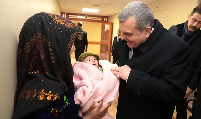 Beyazgül, “Yüce Allah annelerimizin dualarını ülkemizden eksik etmesin”