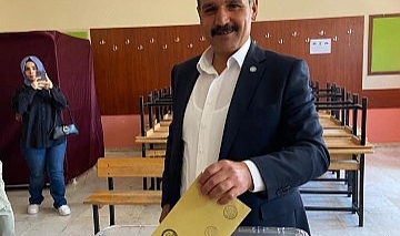EMİN YETİM OYUNU KULLANDI