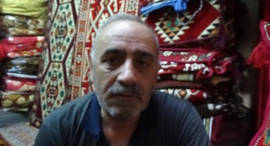 İnsanlar ekonomiden dolayı sadece gelip 1 - 2 adet şark odası takımı alıyorlar