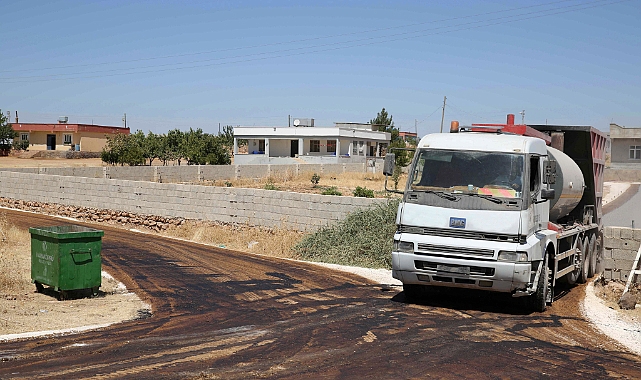 Karaköprü kırsalında yol seferberliği sürüyor (Video)