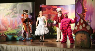 Âlice harikalar diyarında Karaköprü’de sahnelenecek