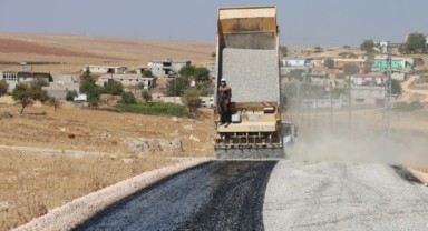Büyükşehir’den iki ilçede sathi asfalt çalışması (video)