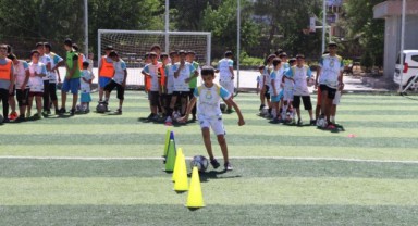Haliliye’de yaz okulları çocuklardan yoğun ilgi gördü (video)