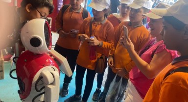 Karaköprü belediyesi Teknofest İzmir’de yerini aldı (video)