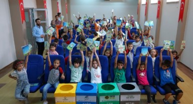 Karaköprü’de öğrencilere sıfır atık eğitimi veriliyor (video)