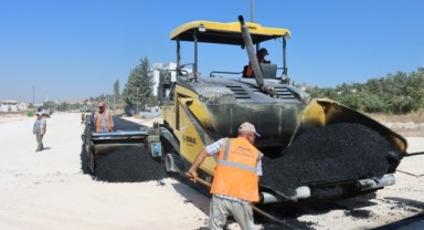 Şanlıurfa büyükşehir belediyesi'nden asfalt atağı (video)