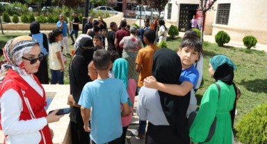 Şanlıurfalı minik çocuklar dijital sinemayı çok sevdi (video)