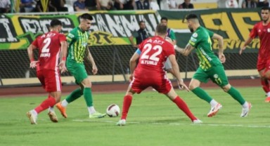 Şanlıurfaspor kendi ve seyircisi önünde Erzurumspor FK ile berabere kaldı.