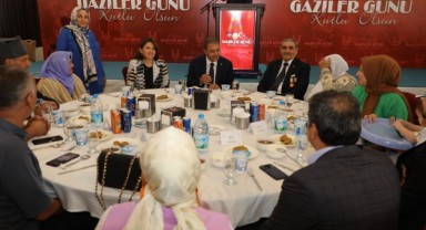 Vali Şıldak: bir ve bütün olmanın gururunu yaşıyoruz (video)