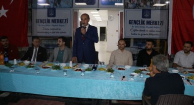 Yalçınkaya üniversiteyi kazanan öğrencilerle yemekte buluştu (video)