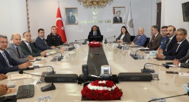 Arkeolojik kazı alanları koordinasyon toplantıları Vali Şıldak başkanlığında yapıldı