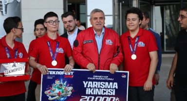 Beyazgül bilim merkezinde Teknofest gençliği ile buluştu (video)