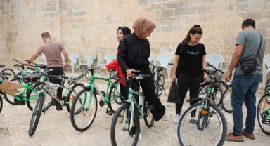 Eyyübiye Belediyesi Bisiklet Hediyelerini Dağıtmaya Başladı (video)