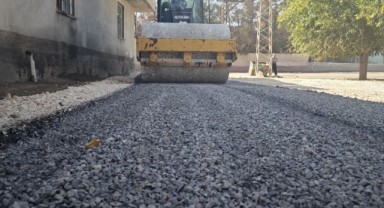 Eyyübiye Kırsalında İki Mahalle Daha Asfaltlandı (video)