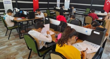 Eyyübiyeli gençler geleceğe umutla bakıyor (Video)