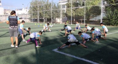 Geleceğin genç sporcuları Başkan Canpolat’a teşekkür etti