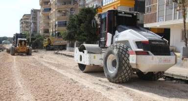 Mahalle muhtarları, hizmetlerden ötürü Canpolat’a teşekkür etti (video)