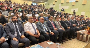 Şanlıurfa Valisi Hasan Şıldak, Harran Üniversitesi Öğrencileri İle Buluştu (video)