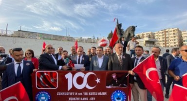 Türkiye Cumhuriyeti; Türk milletinin 20. Yüzyıla mührünün vurduğu Türk Mucizesidir. (Video)