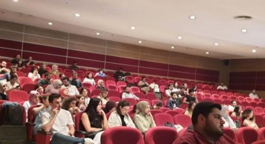 Yeni başlayan hekimlere hasta ve hastalıklara yaklaşım eğitimi verildi