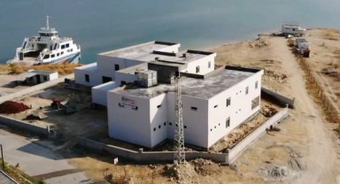 Bozova'da Atatürk Barajında  kanocular için tesis yapılıyor