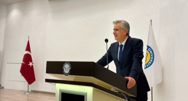 Harran Üniversitesi’nde ‘Dünya Düzeni ve Türkiye Programı’ düzenlendi