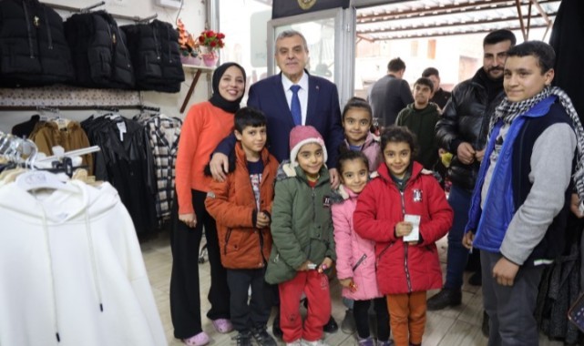 Beyazgül esnaflarla buluştu (Video)