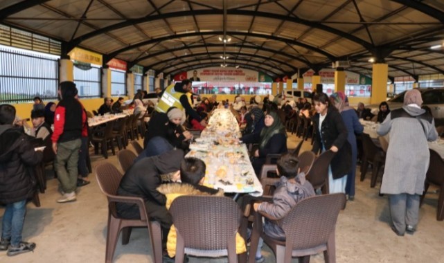 Haliliye’de vatandaşlar iftar sofrasında buluşuyor (video)