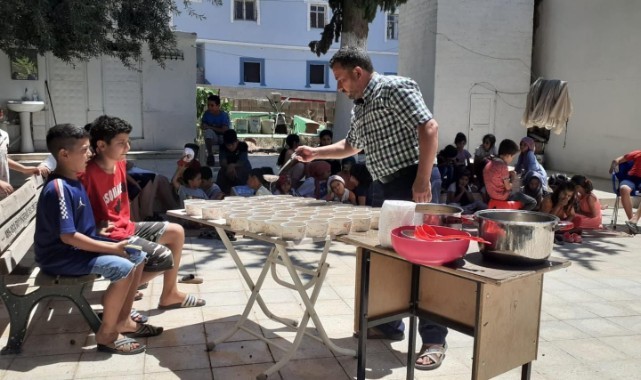 Halfeti’de öğrencilere aşure etkinliği düzenlendi