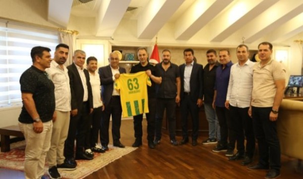 Şanlıurfaspor'dan Şanlıurfa İl Emniyet Müdürü Erdem Bildirici'ye ziyaret