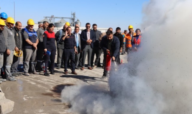 Büyükşehir personeline yangına müdahale eğitimi verildi (Video)
