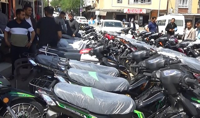 Şanlıurfa'da Motosiklet sayısı 106 bin 367 'ye yükselerek otomobile yaklaştı