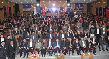 AK Parti Akçakale ve Ceylanpınar ilçe kongreleri yapıldı.