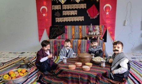 Minik öğrenciler yerli malı haftasını kutladı