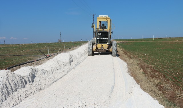 Şanlıurfa Büyükşehir Belediyesi’nden Kırsal Yollarda Konfor Hamlesi (video)