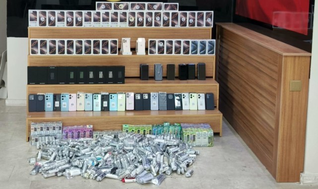 Şanlıurfa'da Kaçak Cep Telefonu ve Elektronik Sigara Operasyonu: