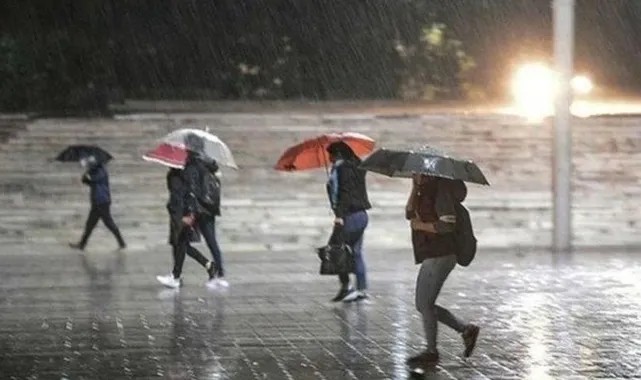 Meteoroloji 5 İl İçin Uyardı: Kuvvetli Yağış ve Rüzgara Dikkat!