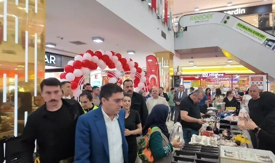 Şanlıurfa'da Şehit ve Polis Çocuklarına Destek İçin Kermes Düzenlendi