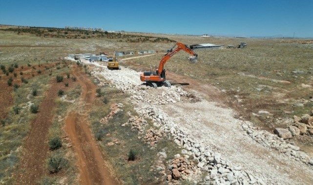 Başkan Gülpınar’dan Kırsala Dev Hizmet: Halfeti-Bozova Yoluna Sıcak Asfalt