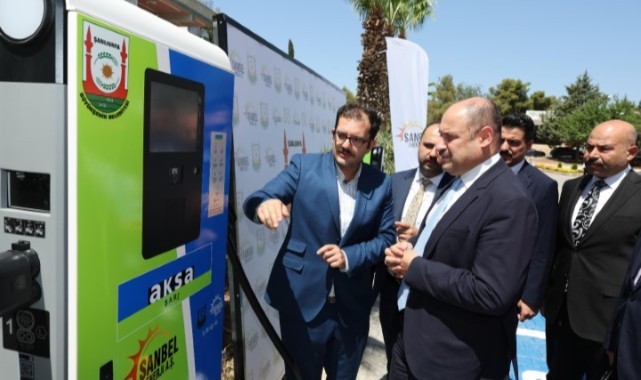 Elektrikli Araç Sahiplerine Müjde: Şanlıurfa'ya 13 Yeni Şarj Ünitesi