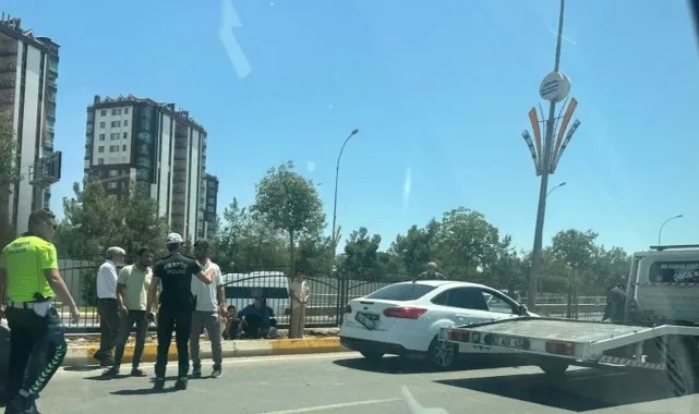 Korkutan Kaza! Şanlıurfa’da Araçlar Çarpıştı, Yaralanan Yok