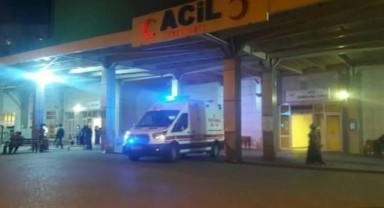 Şanlıurfa’da İşçi Taşıyan Servis Kaza Yaptı: 11 Kişi Yaralandı