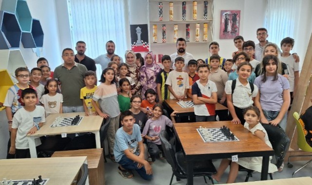 Şanlıurfa Gençlik Merkezleri Satranç Turnuvasında Kazananlar Belli Oldu