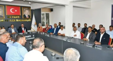 AK Parti Eyyübiye İlçe Teşkilatında Yönetim Kurulu Bir Araya Geldi