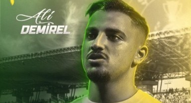 Ali Demirel Sarı-Yeşilli Formayla Sahada