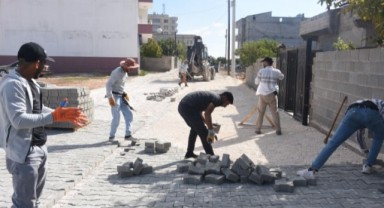 Hilvan Belediyesi’nden Eş Zamanlı Yol ve Mezarlık Düzenlemesi!