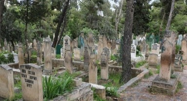 İclal Aksoy Vefat Etti!