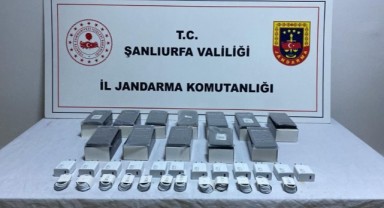 Şanlıurfa Haliliye’de Kaçakçılık Ağını Çökertti: Telefon ve Şarj Aletleri Ele Geçirildi