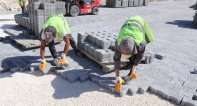 Şanlıurfa Haliliye’de Modern Yol Yapım Çalışmaları Devam Ediyor