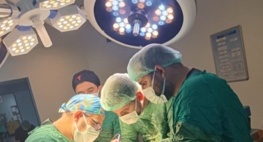 Viranşehir’de Kanser Cerrahisinde Önemli Bir Başarıya İmza Atıldı